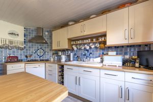 Photo 26- click for photo gallery